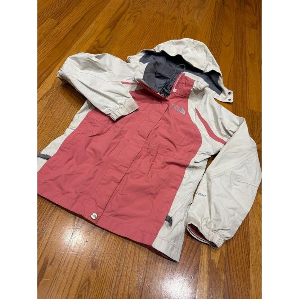 Girls The North Face Coral/Cream AR8A Shell Hyvent JacketSize medium